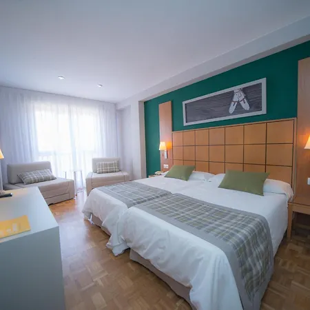 Gran De Hotel 3*